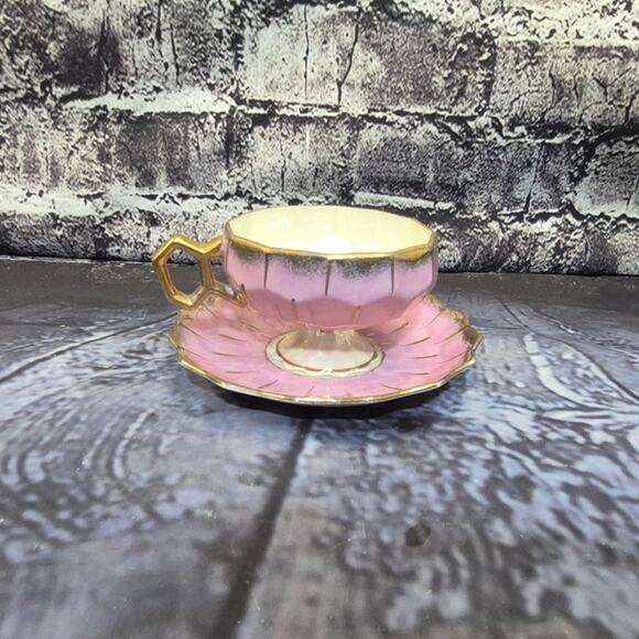 Ucagco Pink Iridescent Tea Cup and Saucer Made in Japan - Picture 1 of 7